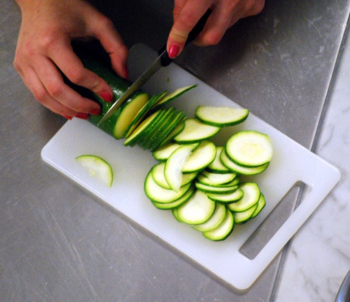 Zucchini schneiden